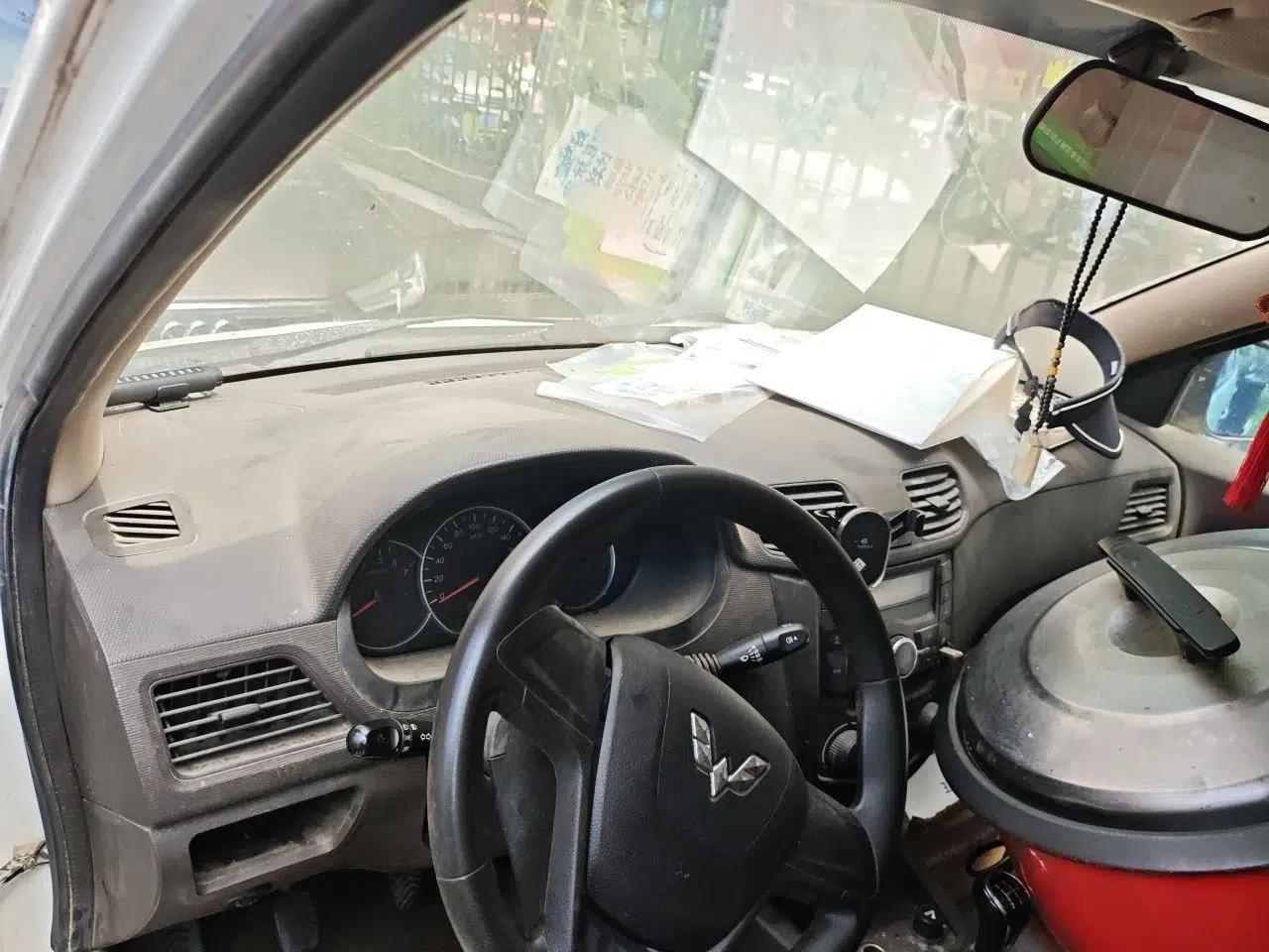 Wuling Hongguang 2016 1.5L Restyled S Comfort Version — миниатюра 10