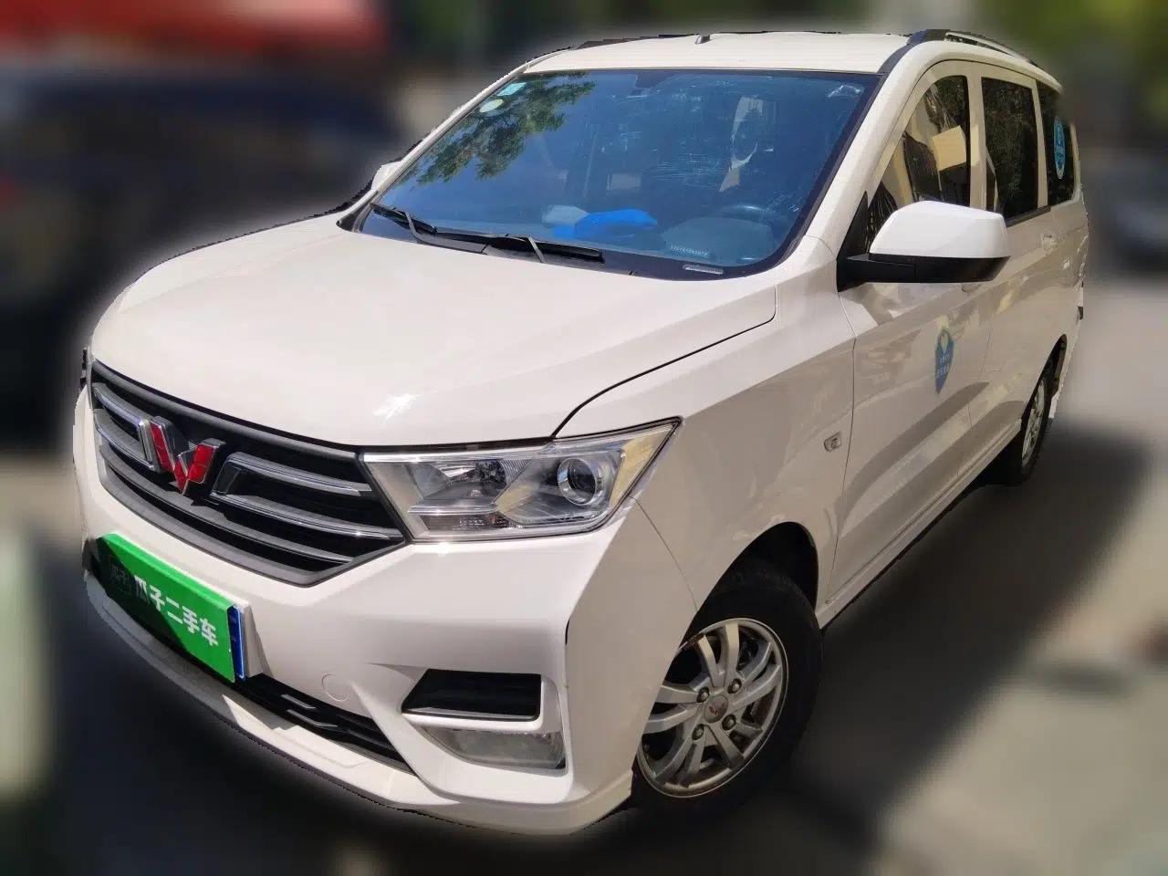 Wuling Hongguang 2019 1.5L S Standard Version China VI LAR — миниатюра 1
