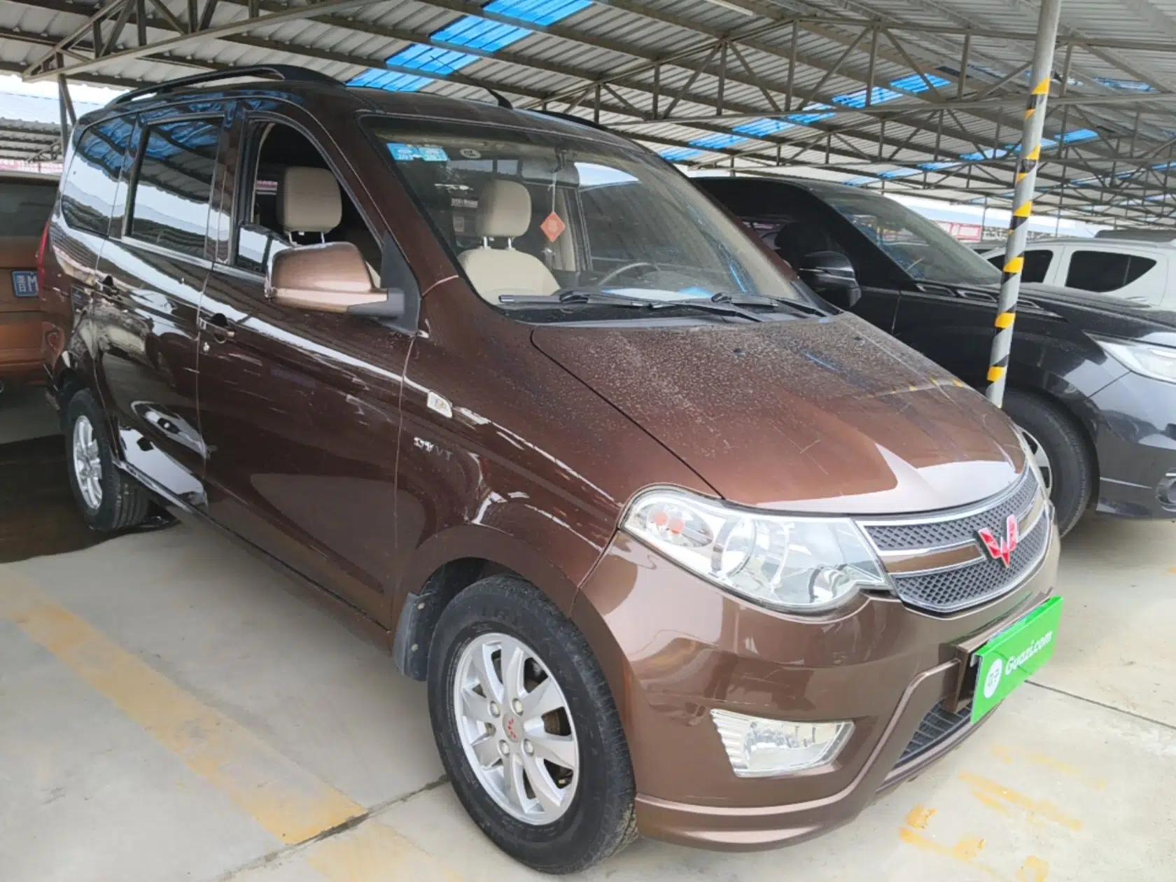 Wuling Hongguang 2014 1.5L S Standard Version — миниатюра 3