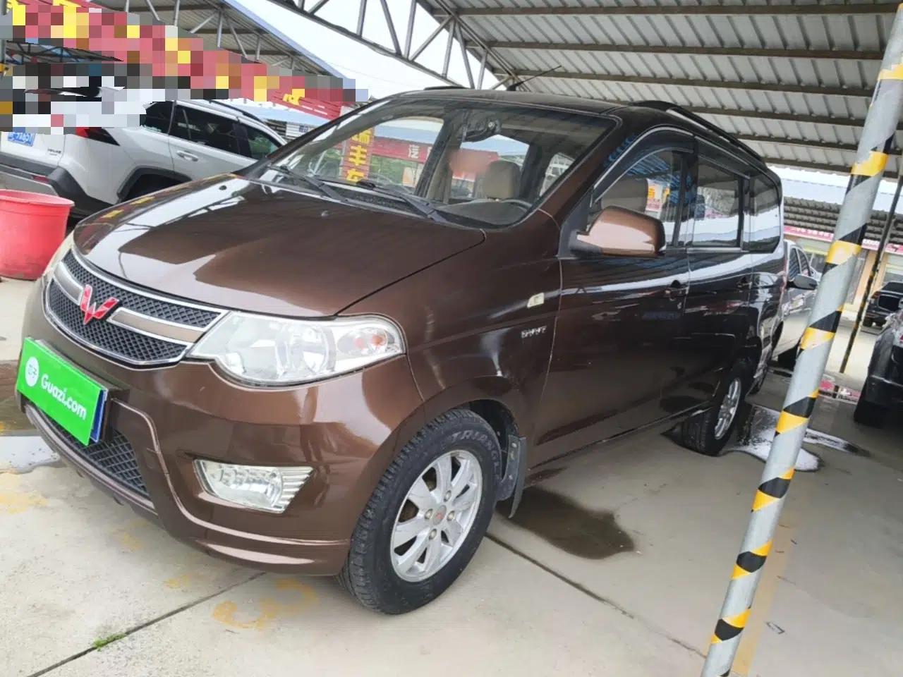 Wuling Hongguang 2014 1.5L S Standard Version — миниатюра 1