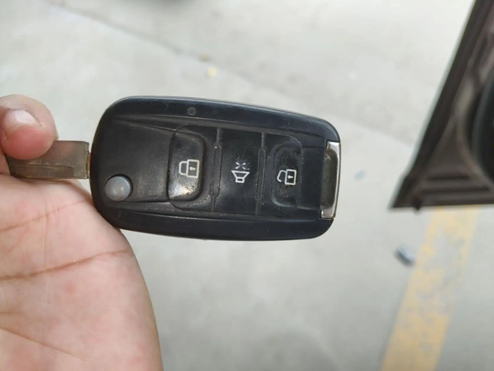 Wuling Hongguang 2014 1.5L S Standard Version — миниатюра 12