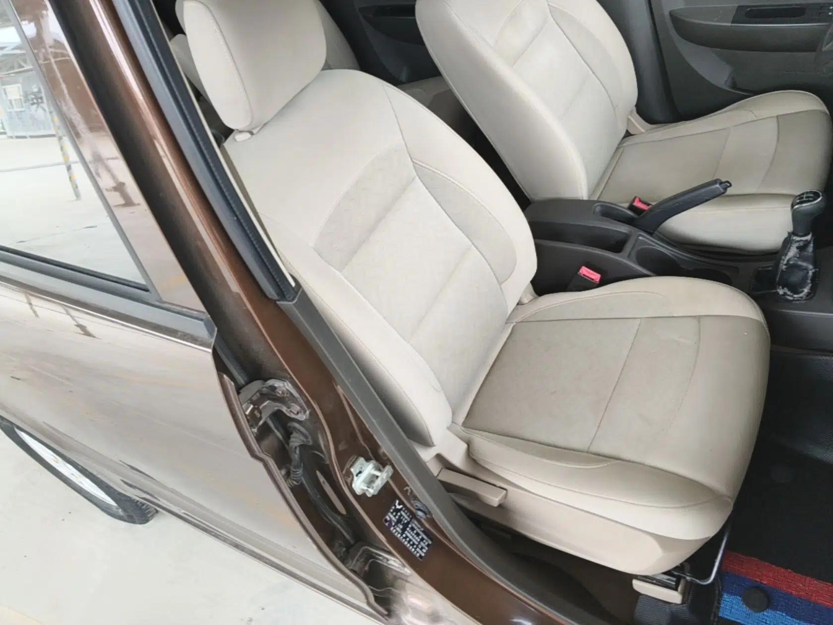 Wuling Hongguang 2014 1.5L S Standard Version — миниатюра 23