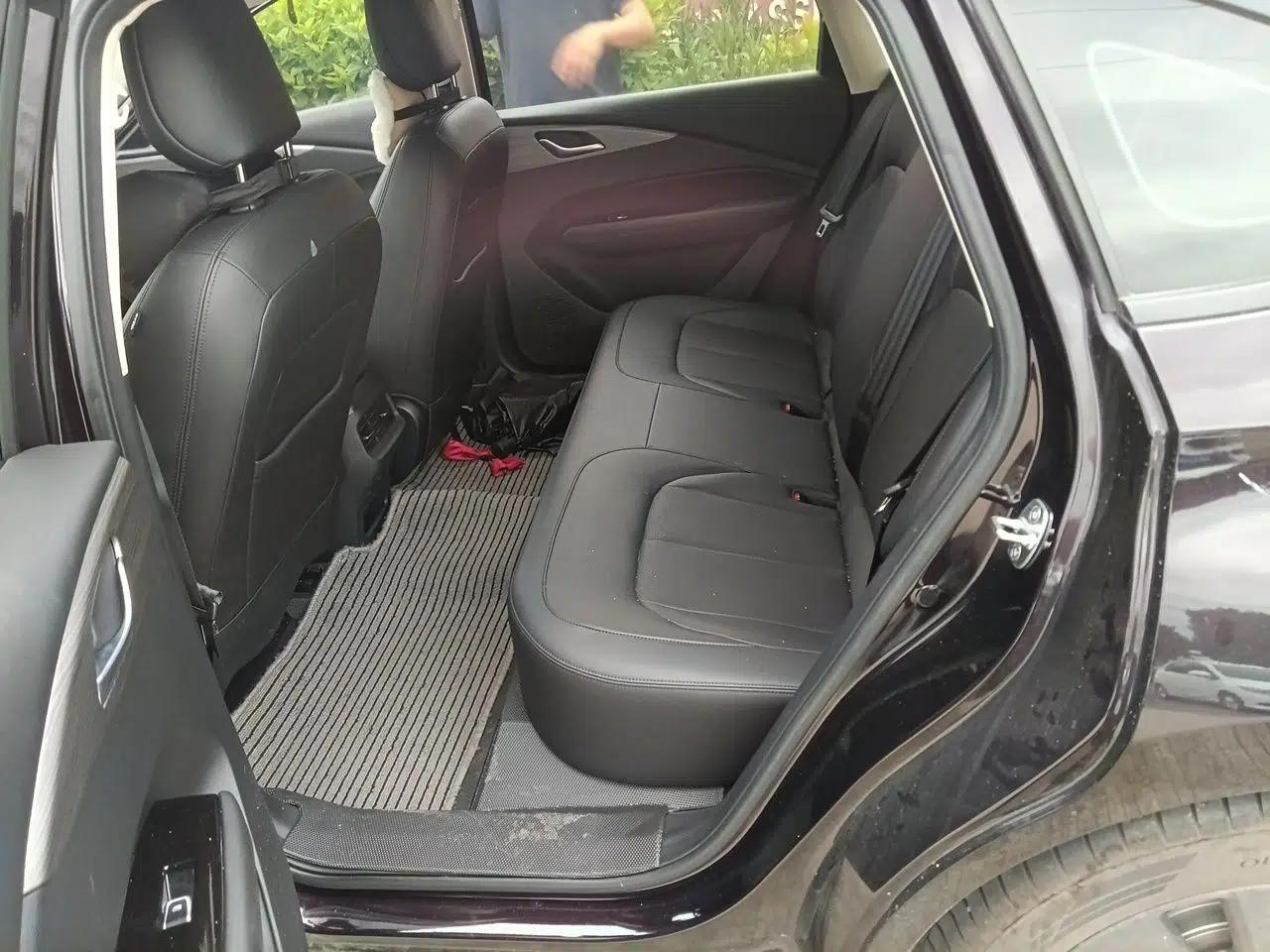 Wuling Xingguang 2024 Co-creation Edition 150 Standard Model — миниатюра 18