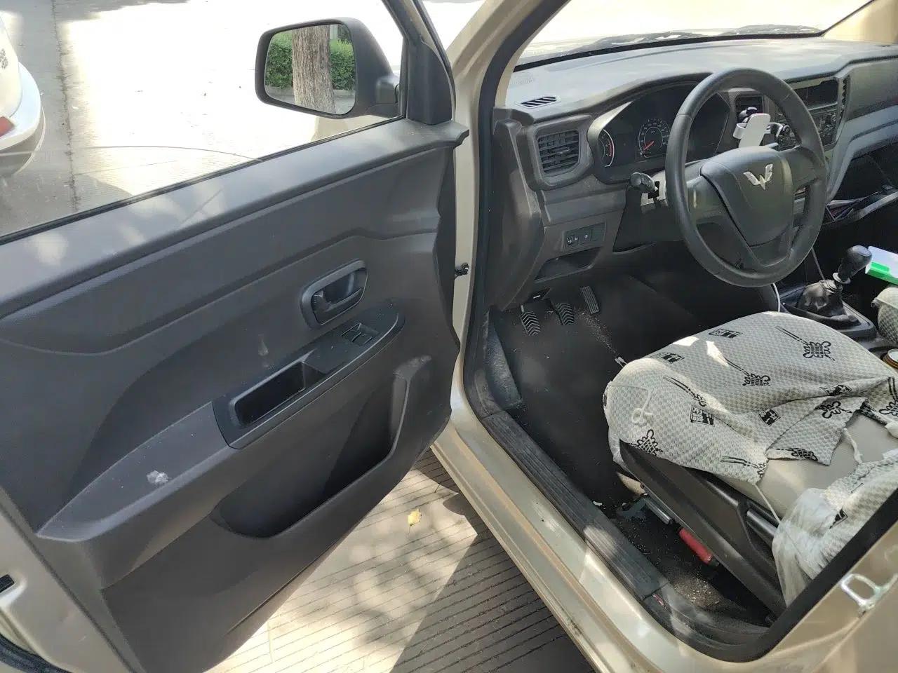 Wuling Hongguang V 2019 1.5L Jingqu Version China VI LAR — миниатюра 17