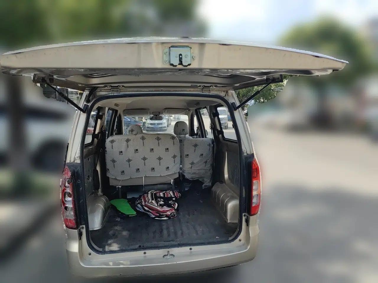 Wuling Hongguang V 2019 1.5L Jingqu Version China VI LAR — миниатюра 20