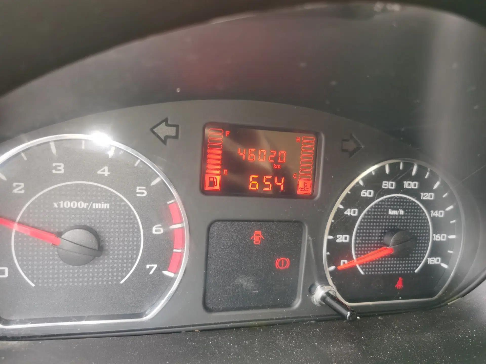 Wuling Hongguang V 2019 1.5L Jingqu Version China VI LAR — миниатюра 13