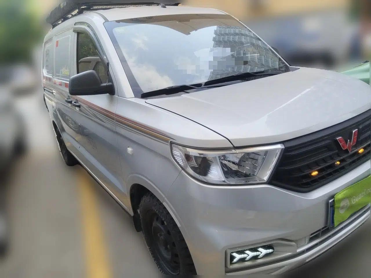 Wuling Hongguang V 2019 1.5L Jingqu Edition Sealed-Window Vehicle China VI LAR — миниатюра 3
