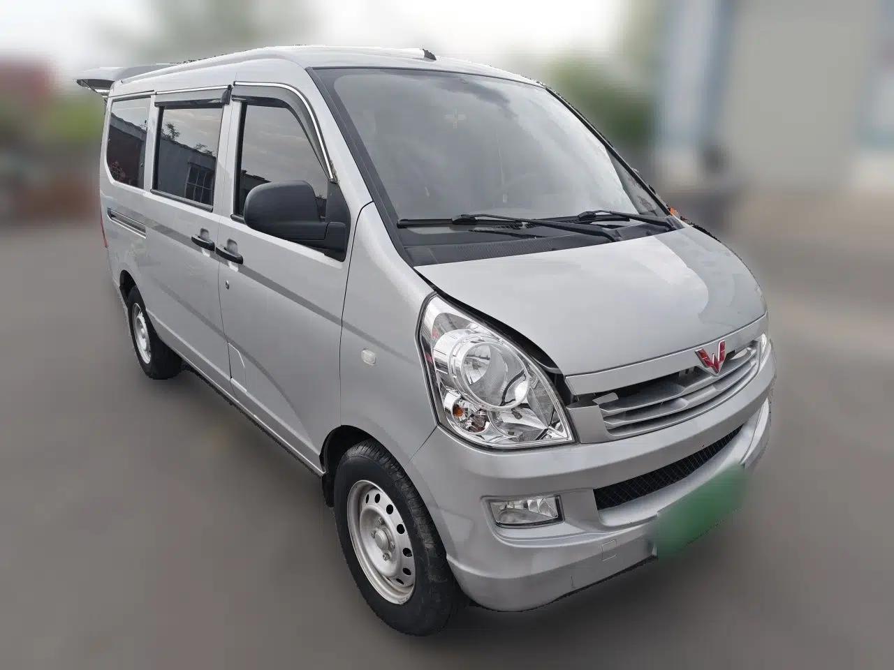 Wuling Rongguang 2019 1.5L S Base Version — миниатюра 3