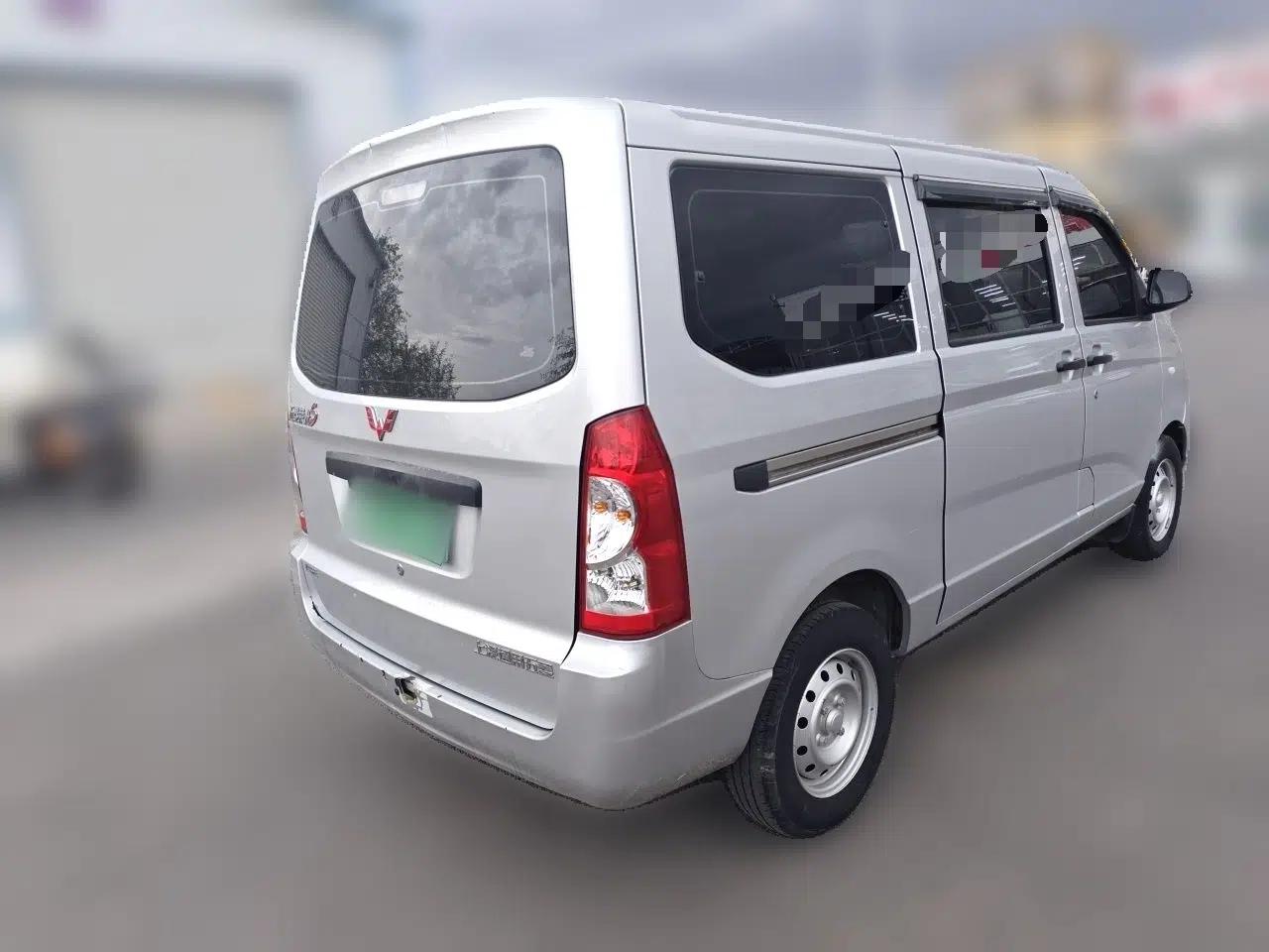 Wuling Rongguang 2019 1.5L S Base Version — миниатюра 6