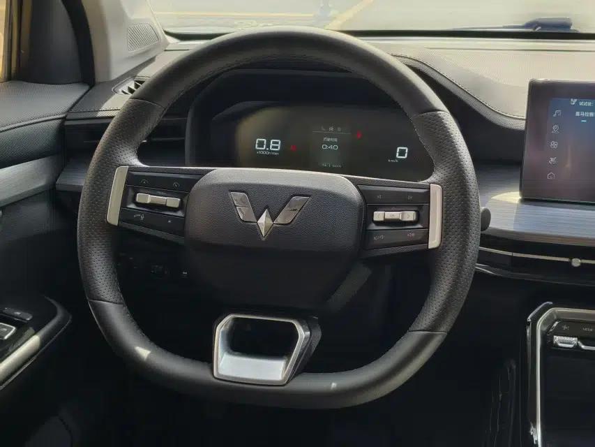 Wuling Asta 2021 1.5T CVT Star曜 Edition — миниатюра 13