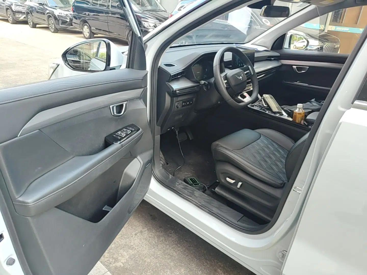 Wuling Asta 2022 2.0L DHT Electric-Speed Version — миниатюра 19