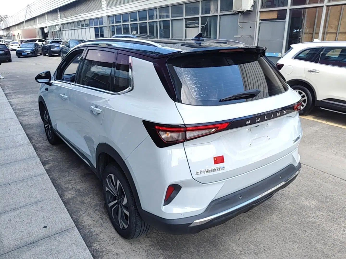 Wuling Asta 2022 2.0L DHT Electric-Speed Version — миниатюра 4
