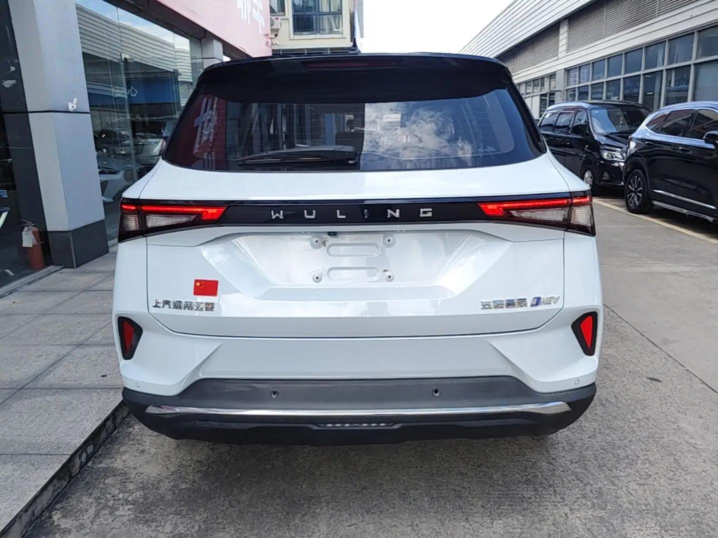 Wuling Asta 2022 2.0L DHT Electric-Speed Version — миниатюра 5