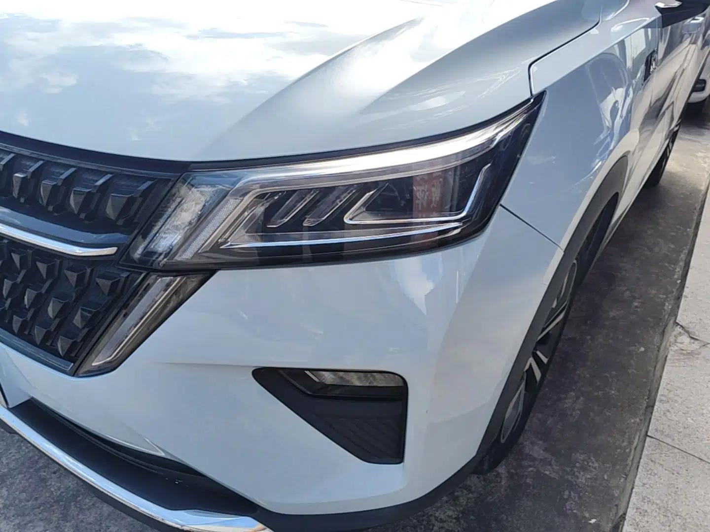 Wuling Asta 2022 2.0L DHT Electric-Speed Version — миниатюра 9