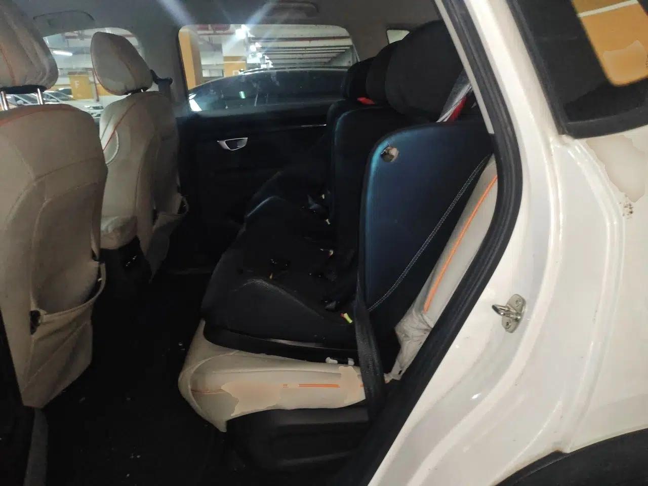 Wuling Asta 2021 1.5T Manual Xingyue Edition — миниатюра 18
