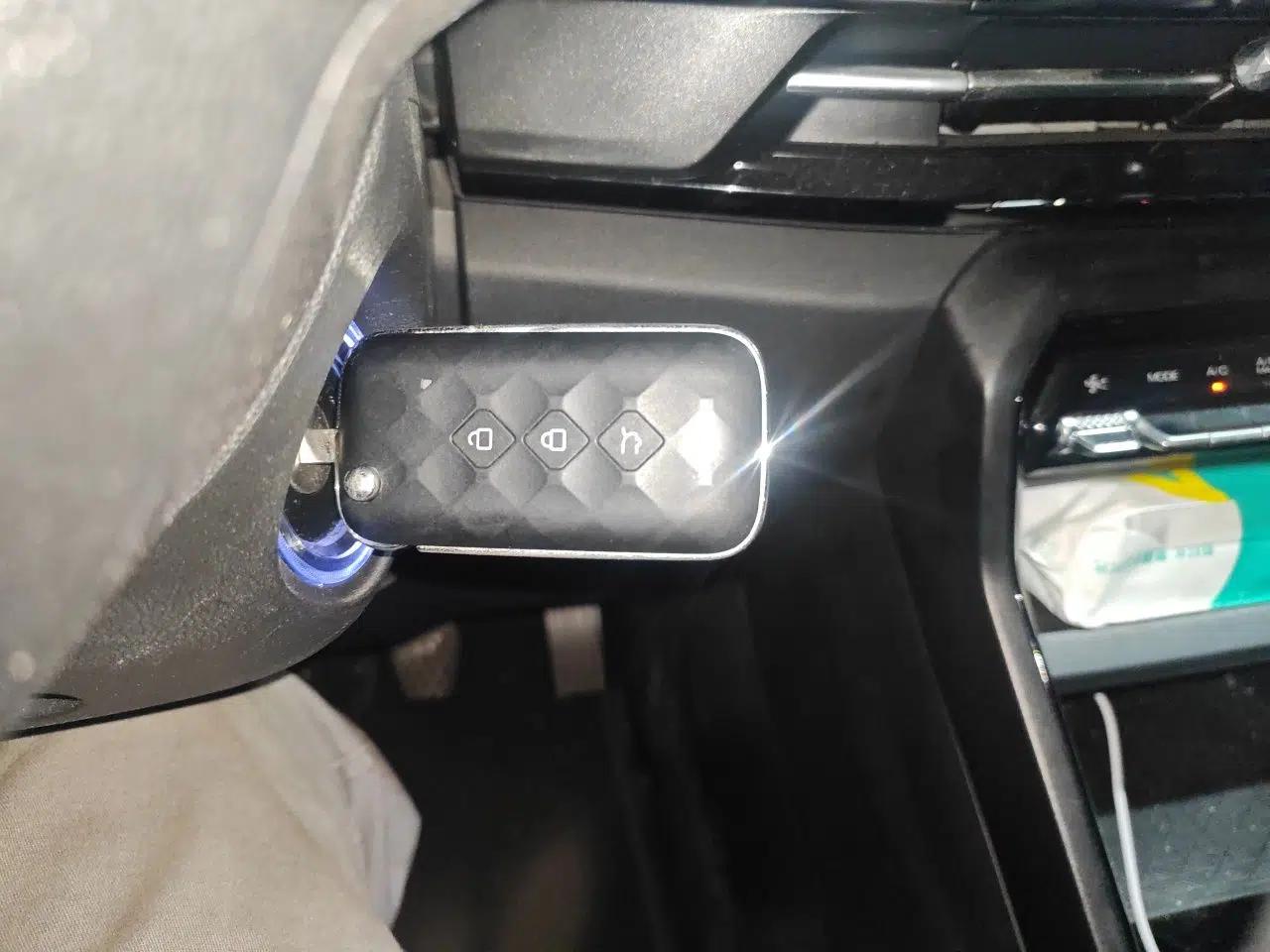 Wuling Asta 2021 1.5T Manual Xingyue Edition — миниатюра 9