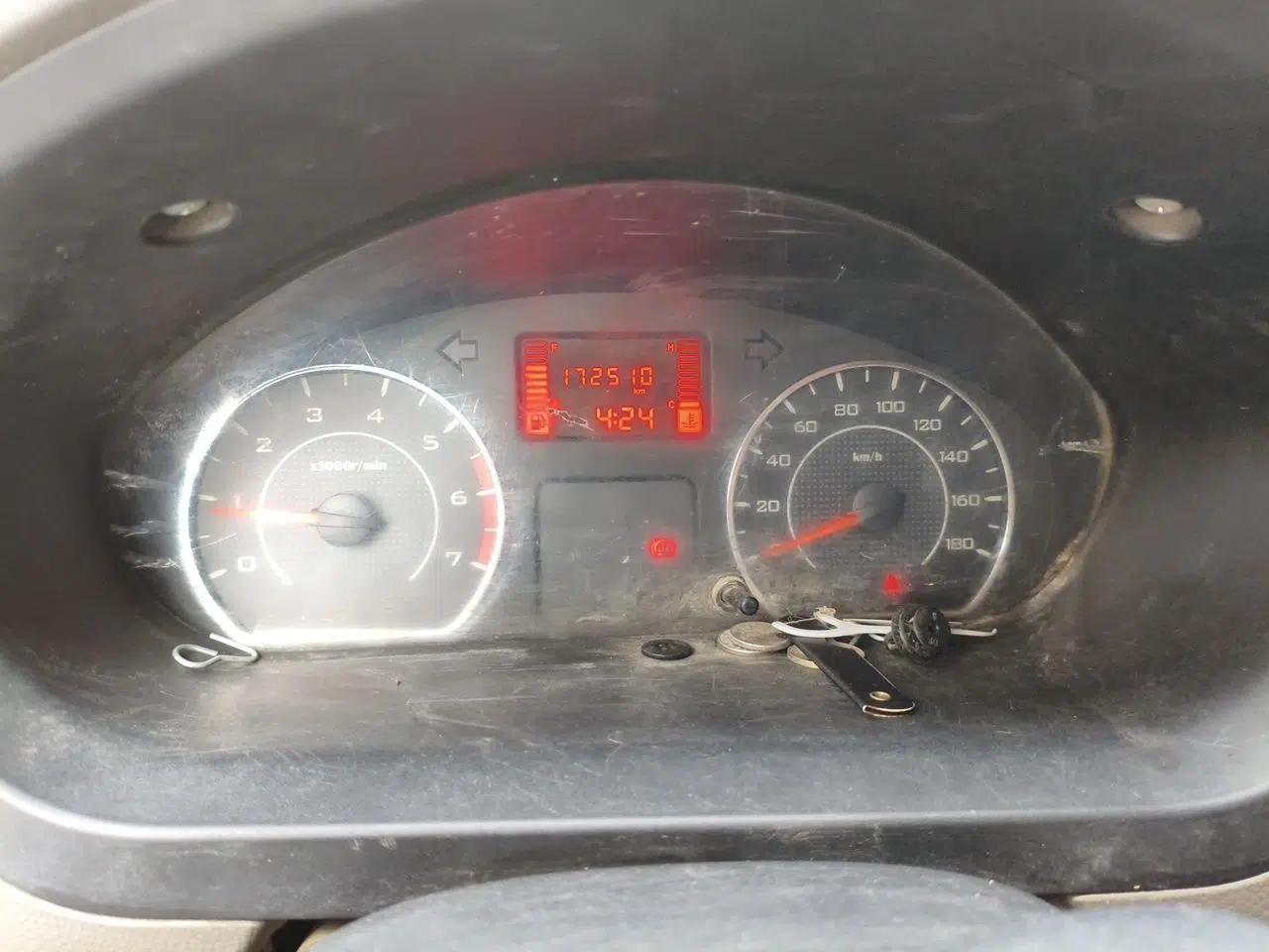 Wuling Rongguang V 2016 1.5L Practical Version — миниатюра 12