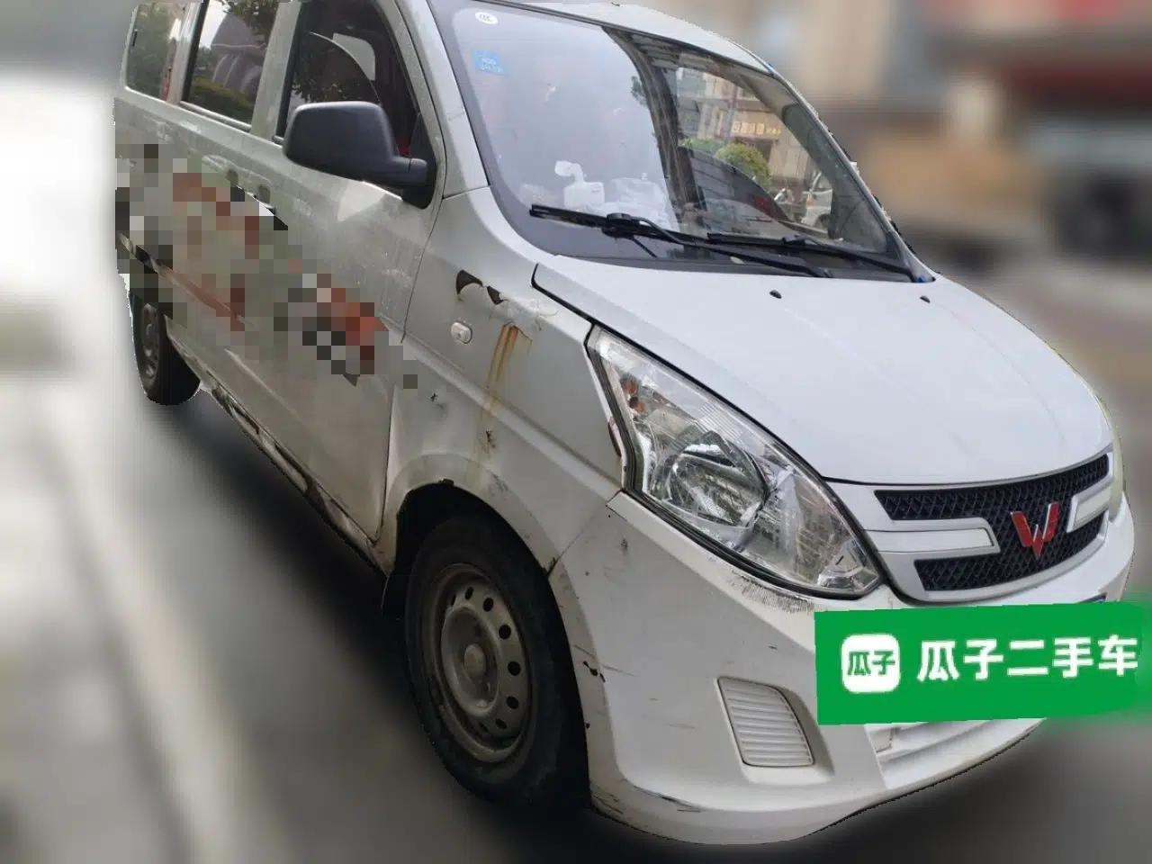 Wuling Rongguang V 2016 1.5L Practical Version — миниатюра 3