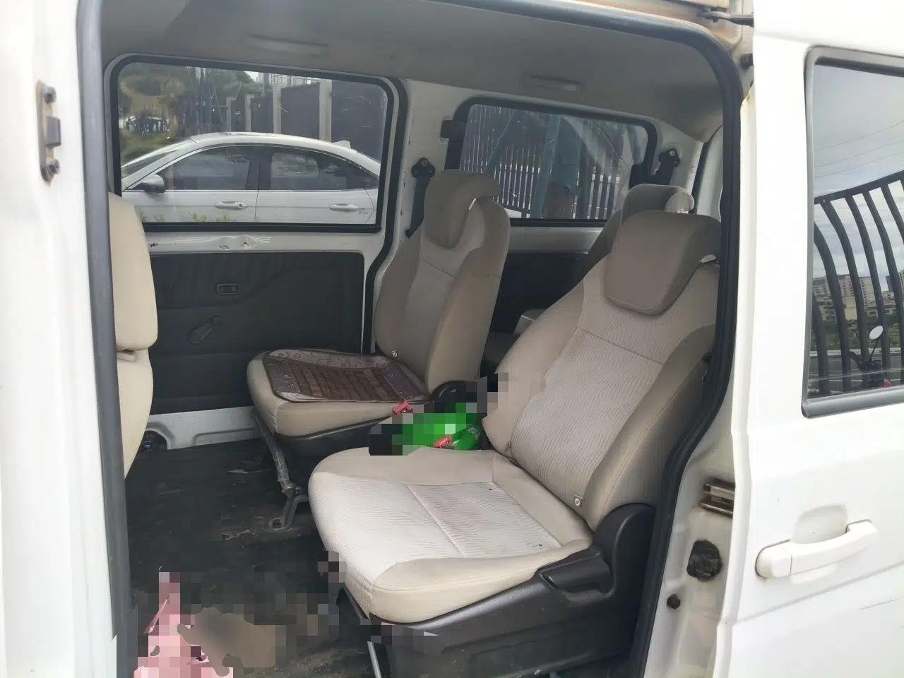 Wuling Rongguang V 2016 1.5L Standard Version — миниатюра 18