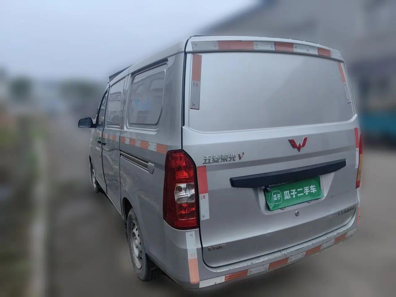 Wuling Rongguang V 2019 1.5L Van - Utility Model — миниатюра 4