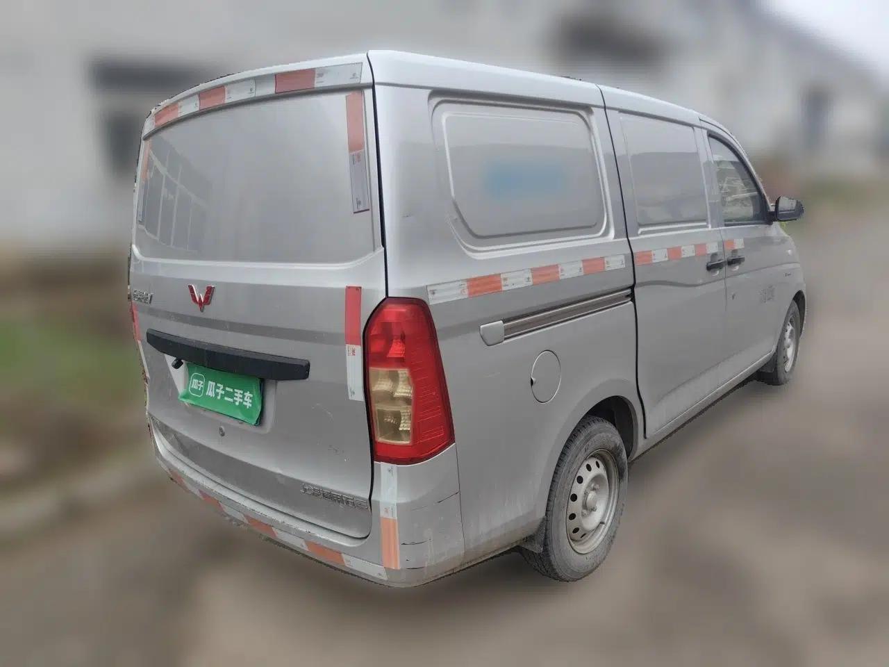 Wuling Rongguang V 2019 1.5L Van - Utility Model — миниатюра 6