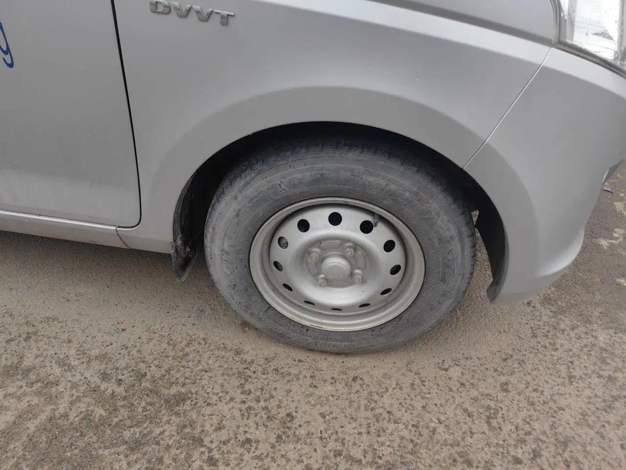 Wuling Rongguang V 2019 1.5L Van - Utility Model — миниатюра 8