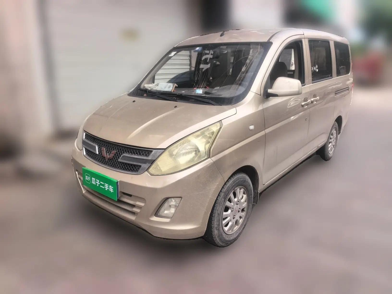 Wuling Rongguang V 2018 1.2L Standard Model — миниатюра 1