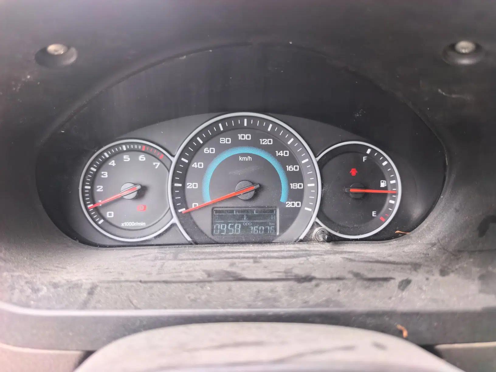 Wuling Rongguang V 2018 1.2L Standard Model — миниатюра 12