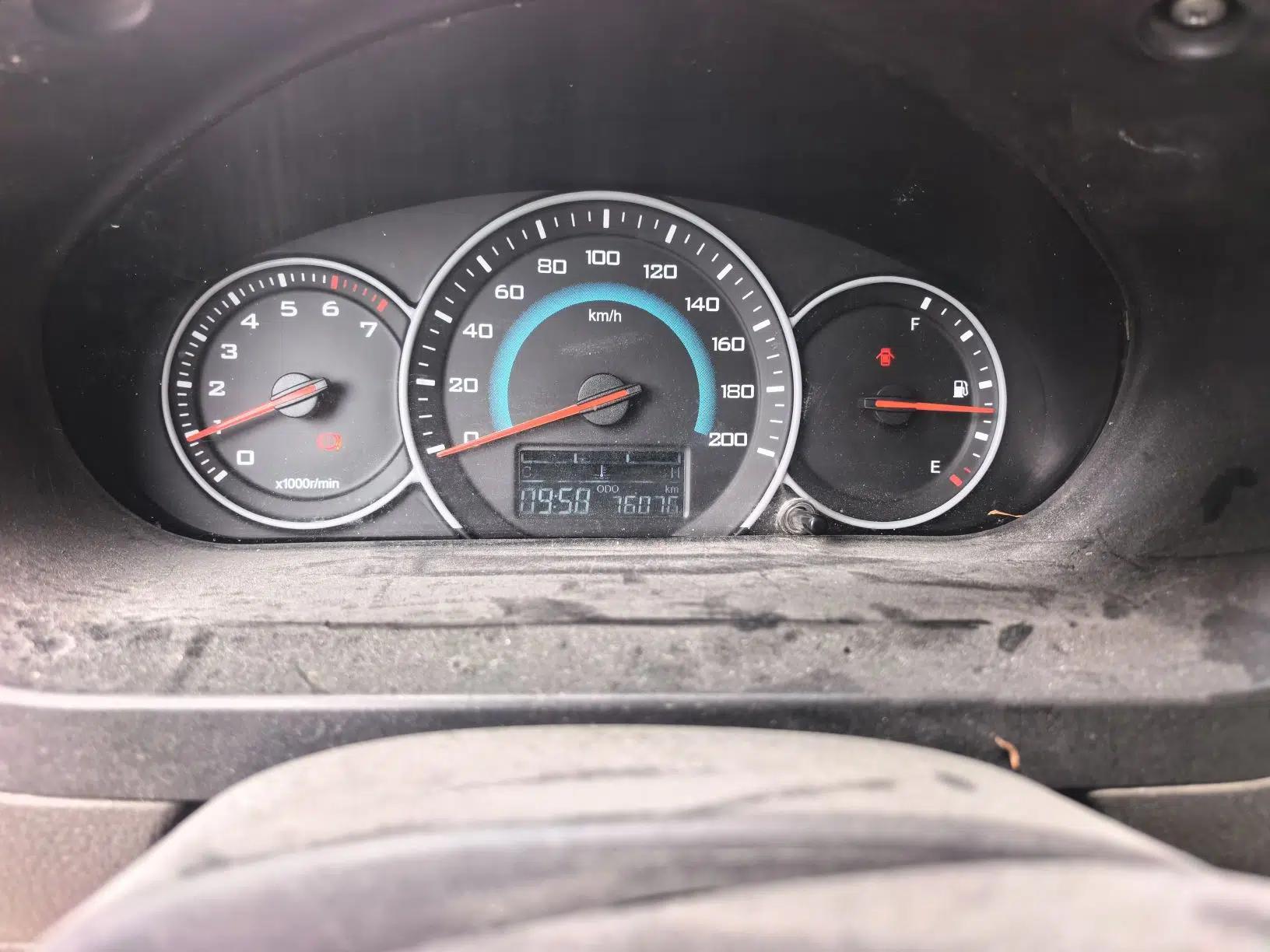 Wuling Rongguang V 2018 1.2L Standard Model — миниатюра 13