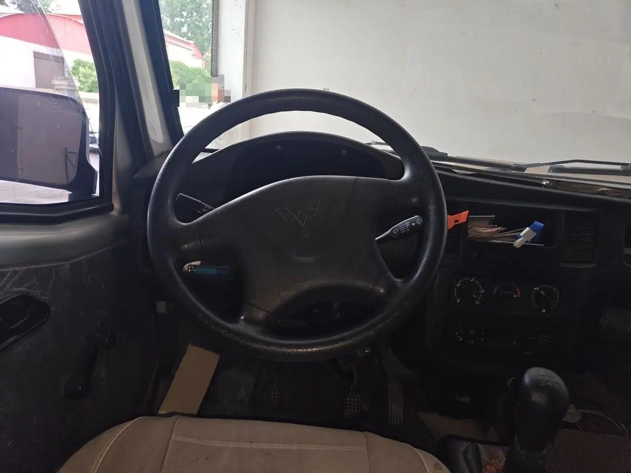 Wuling Zhiguang 2015 1.2L S Practical Model LSI — миниатюра 11