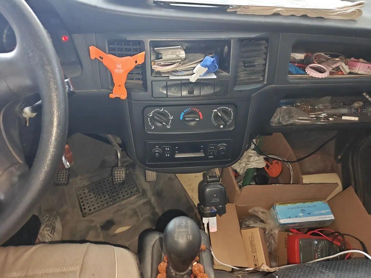 Wuling Zhiguang 2015 1.2L S Practical Model LSI — миниатюра 14