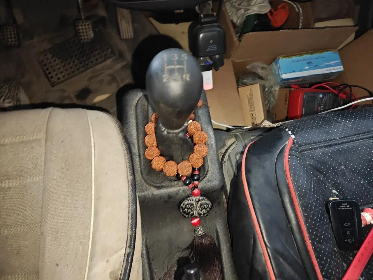 Wuling Zhiguang 2015 1.2L S Practical Model LSI — миниатюра 15