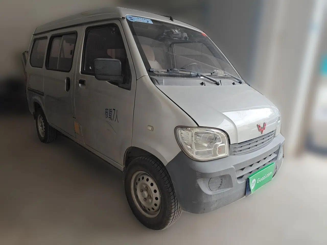 Wuling Zhiguang 2015 1.2L S Practical Model LSI — миниатюра 3
