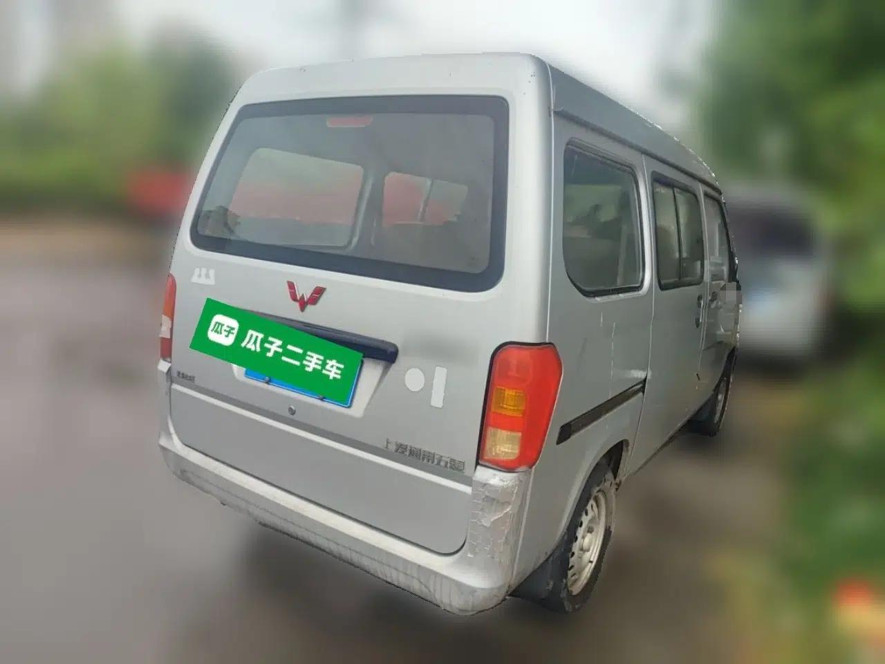 Wuling Zhiguang 2015 1.2L Practical LS-I Model — миниатюра 6