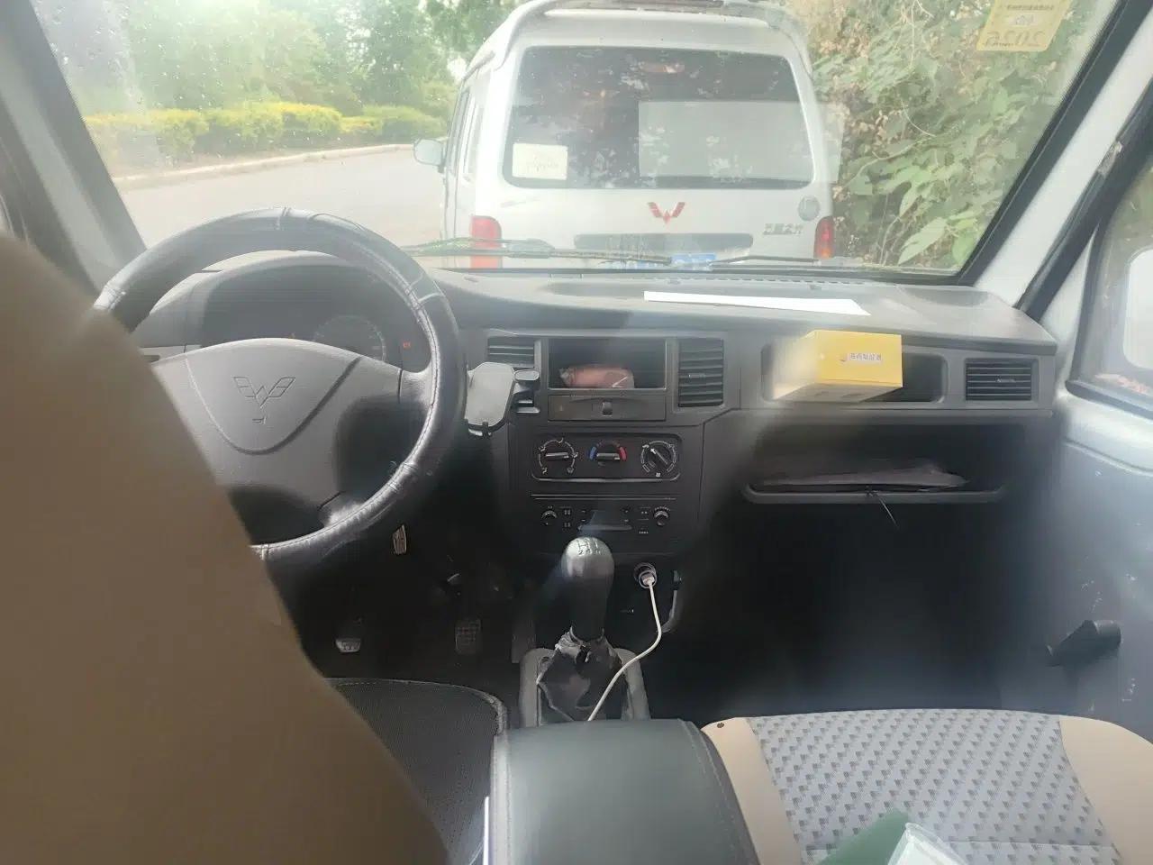 Wuling Zhiguang 2015 1.2L Practical LS-I Model — миниатюра 10