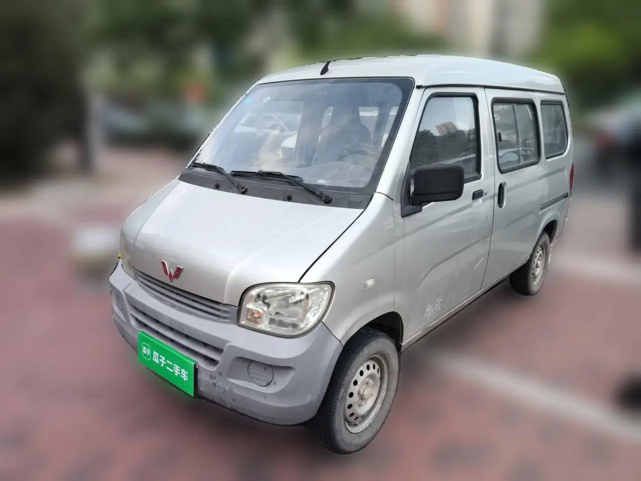 Wuling Zhiguang 2013 1.0L Practical Version — миниатюра 1