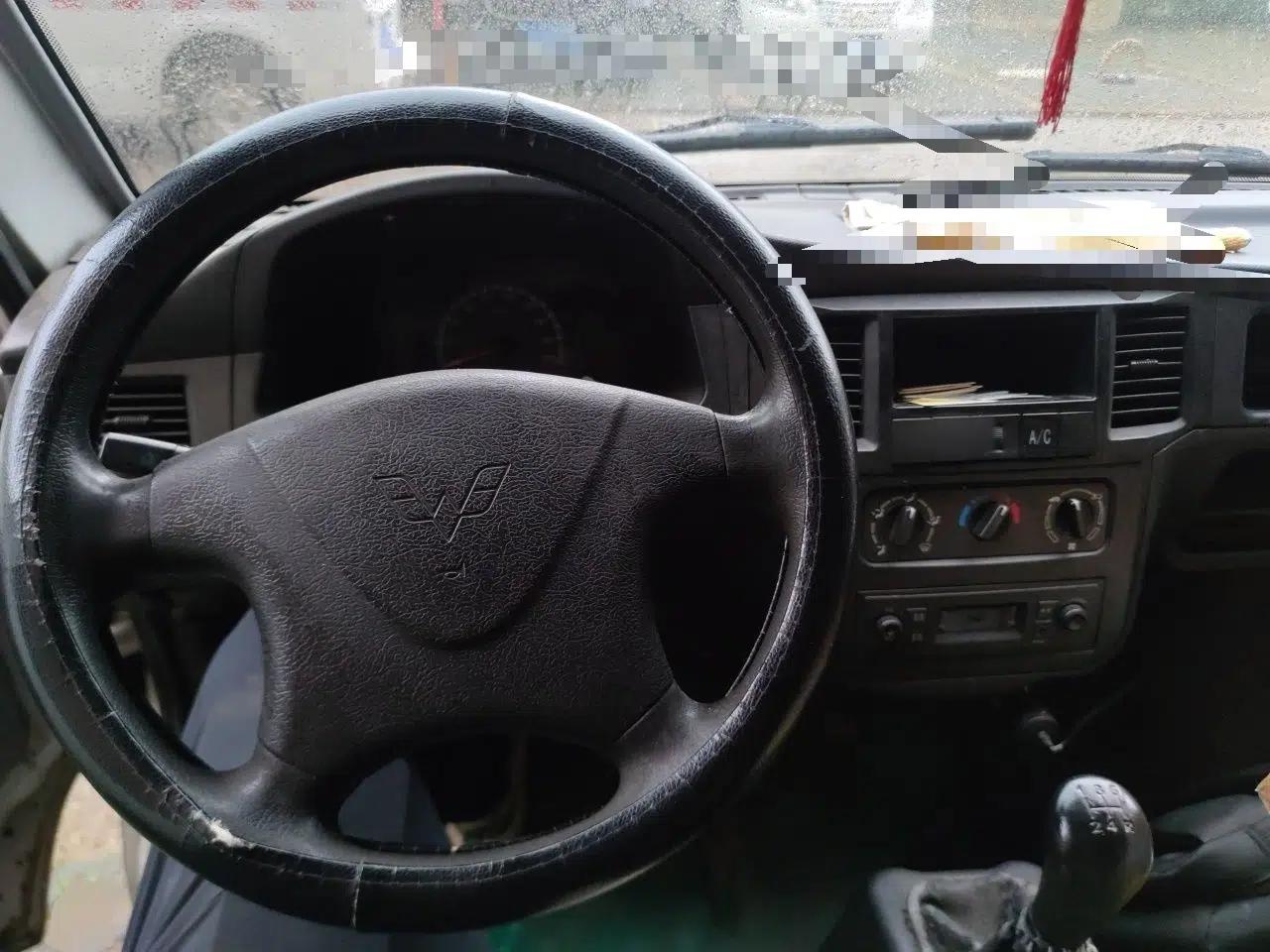 Wuling Zhiguang 2019 1.2L Van Utility Model 2 Seats — миниатюра 10