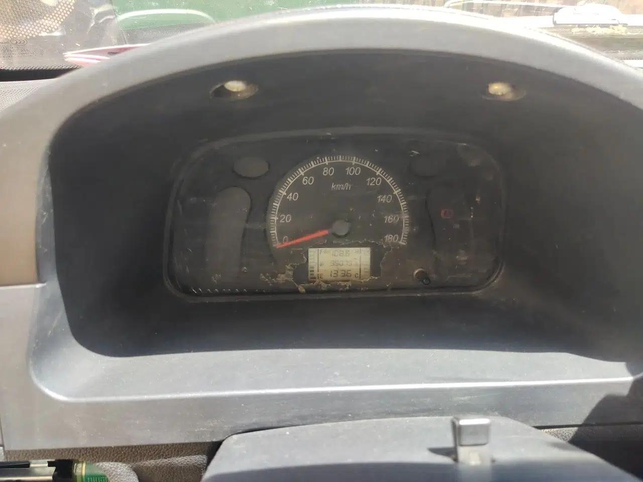 Wuling Zhiguang 2014 1.2L Extended Version LD6 — миниатюра 12