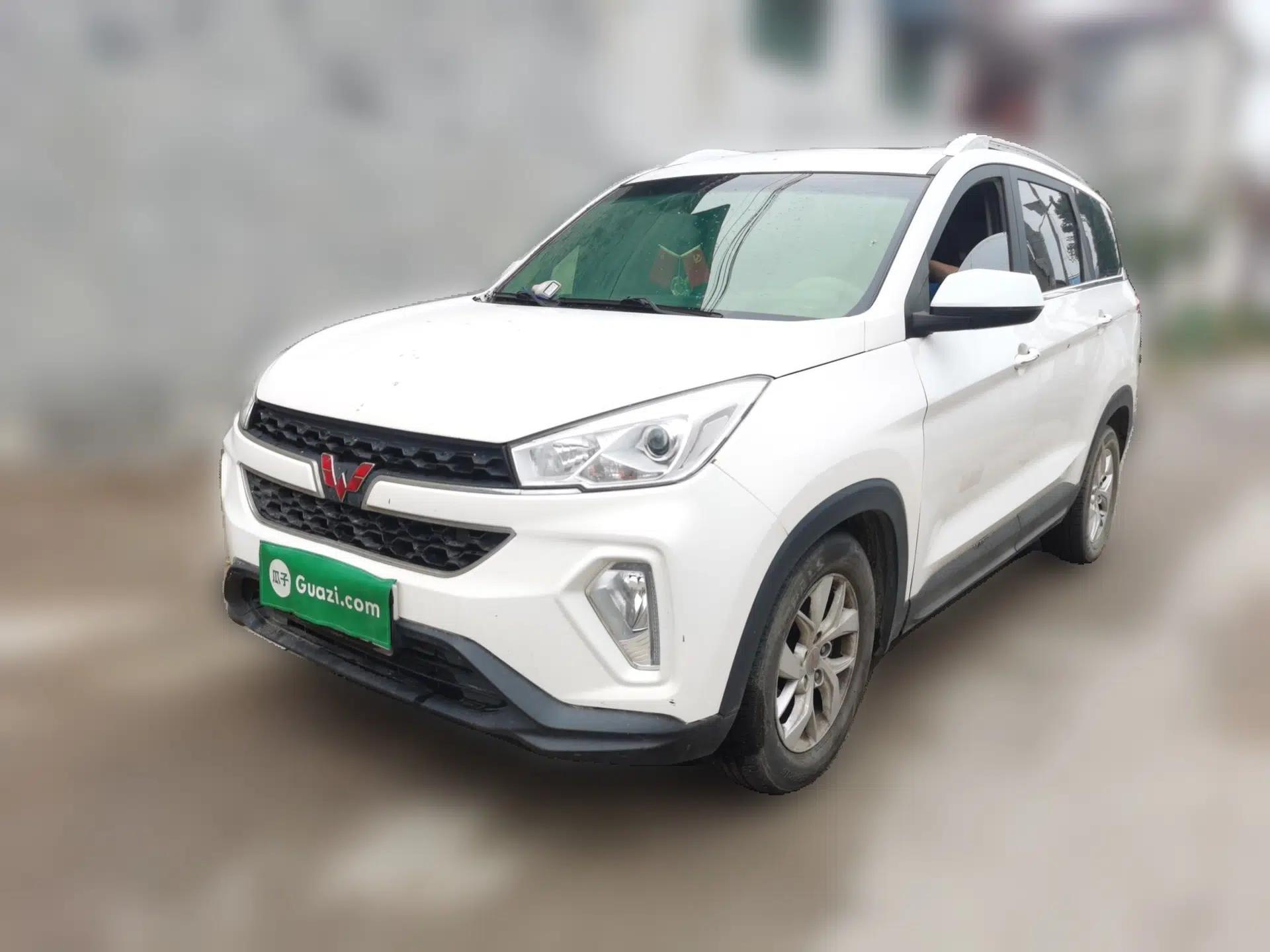Wuling Hongguang S3 2018 1.5L Manual Comfort Model China V Standard — миниатюра 1