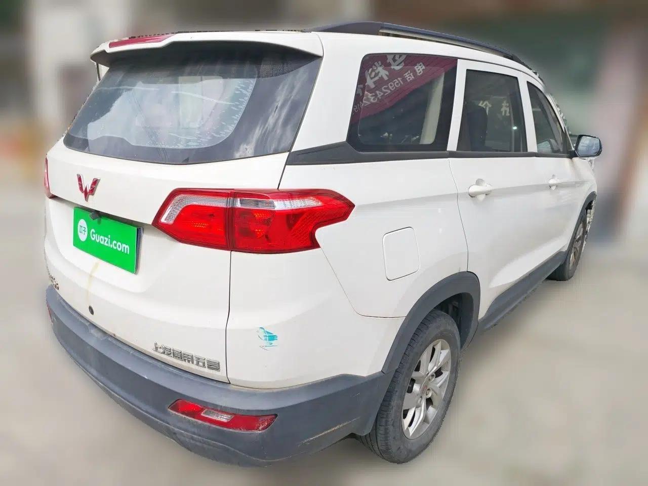 Wuling Hongguang S3 2019 1.5L Manual Comfort Model China VI Standard — миниатюра 6