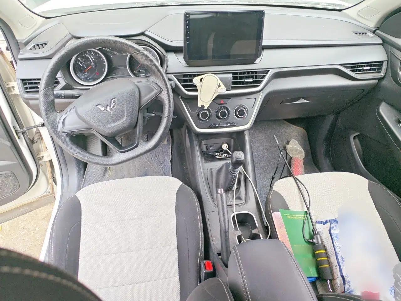 Wuling Hongguang S3 2019 1.5L Manual Comfort Model China VI Standard — миниатюра 10
