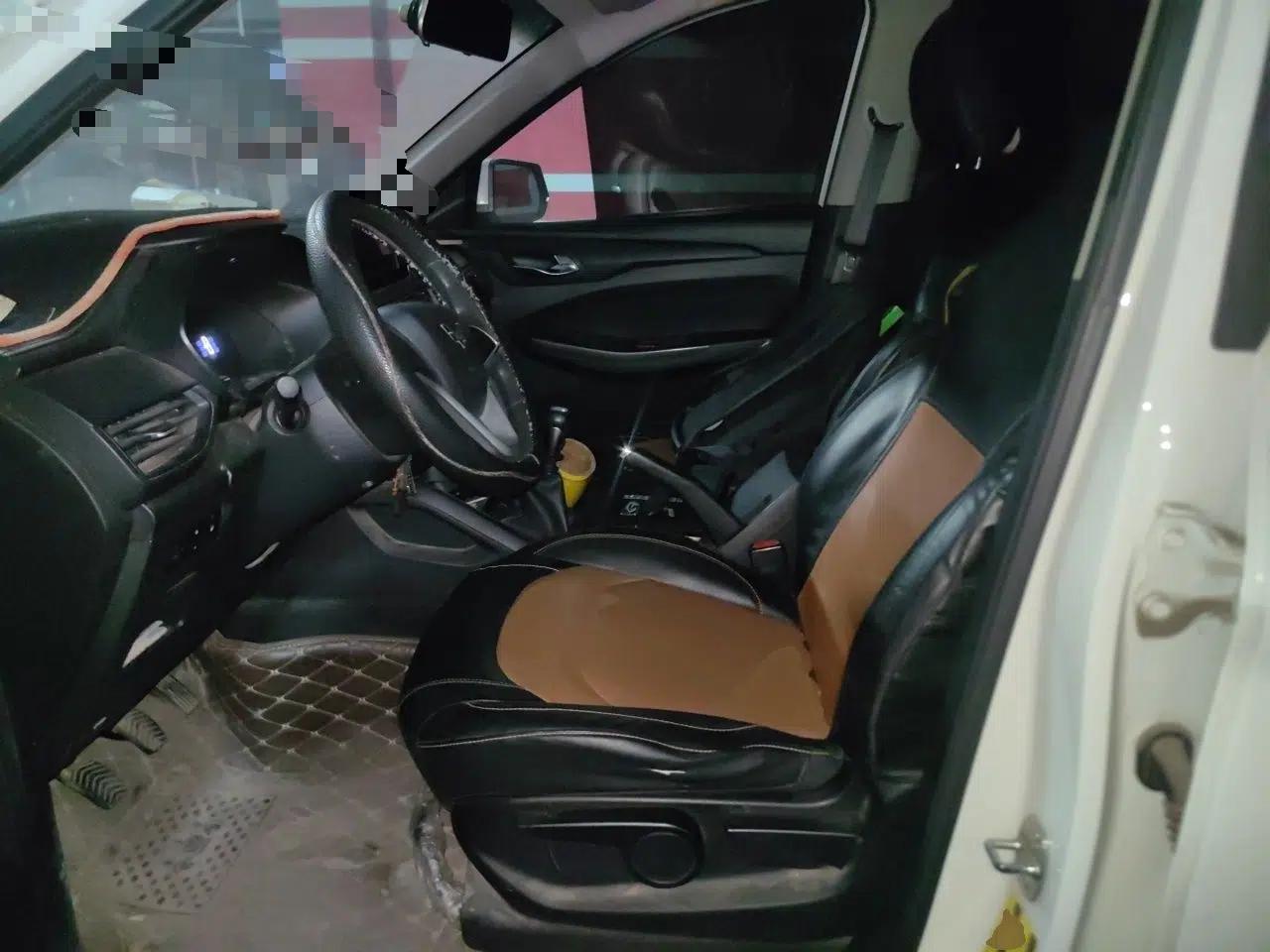 Wuling Hongguang S3 2018 1.5L Manual Comfort Model China V Standard — миниатюра 16