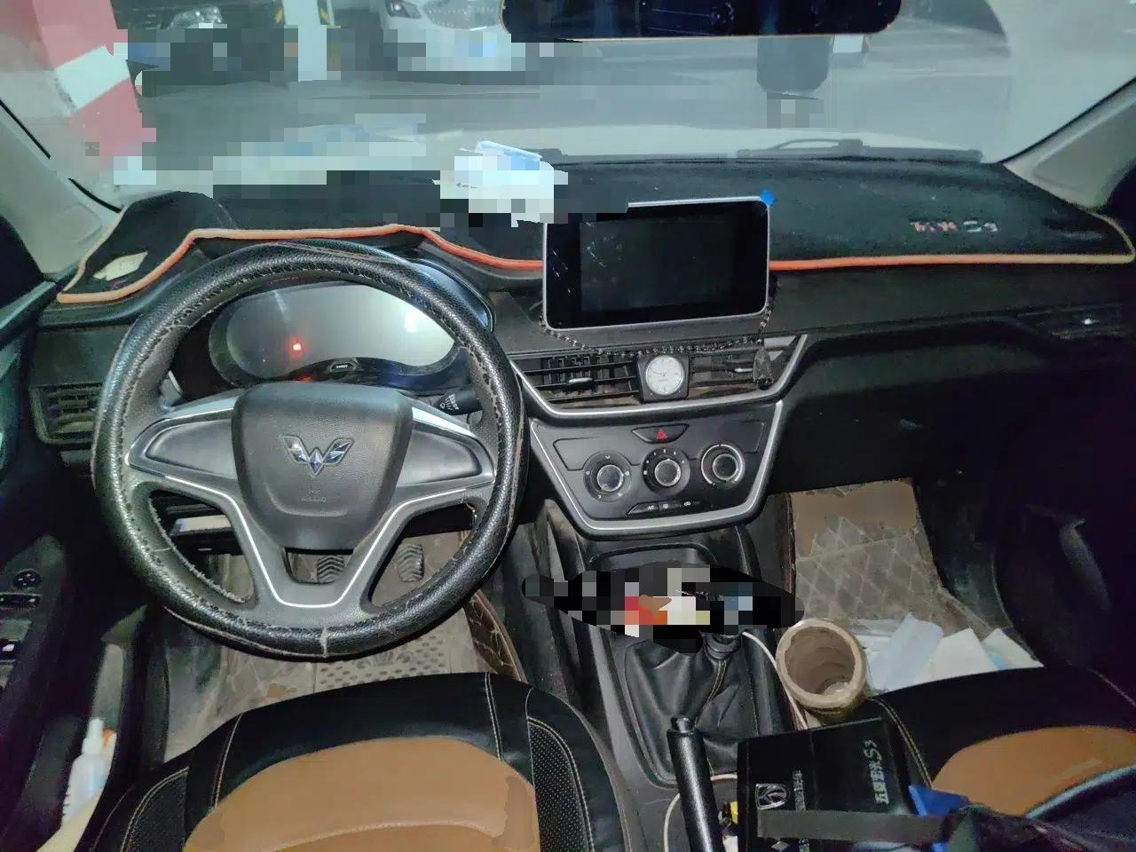 Wuling Hongguang S3 2018 1.5L Manual Comfort Model China V Standard — миниатюра 10