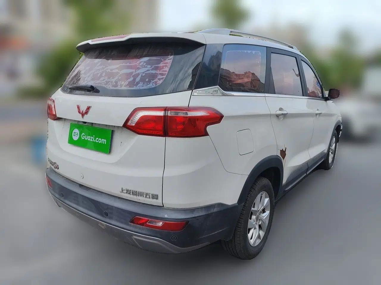 Wuling Hongguang S3 2018 1.5L Manual Luxury Model China V Standard — миниатюра 6