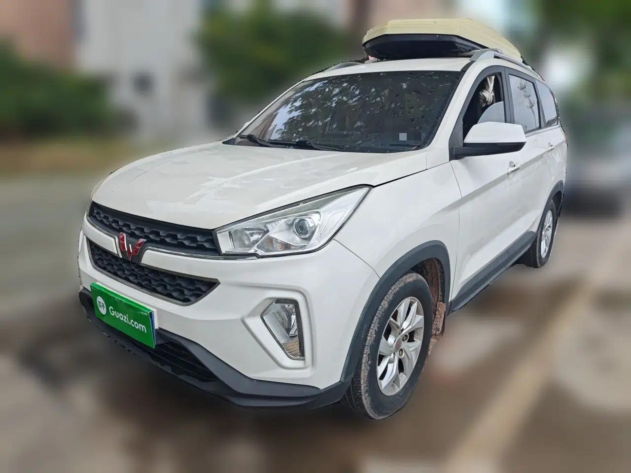 Wuling Hongguang S3 2018 1.5L Manual Luxury Model China V Standard — миниатюра 1