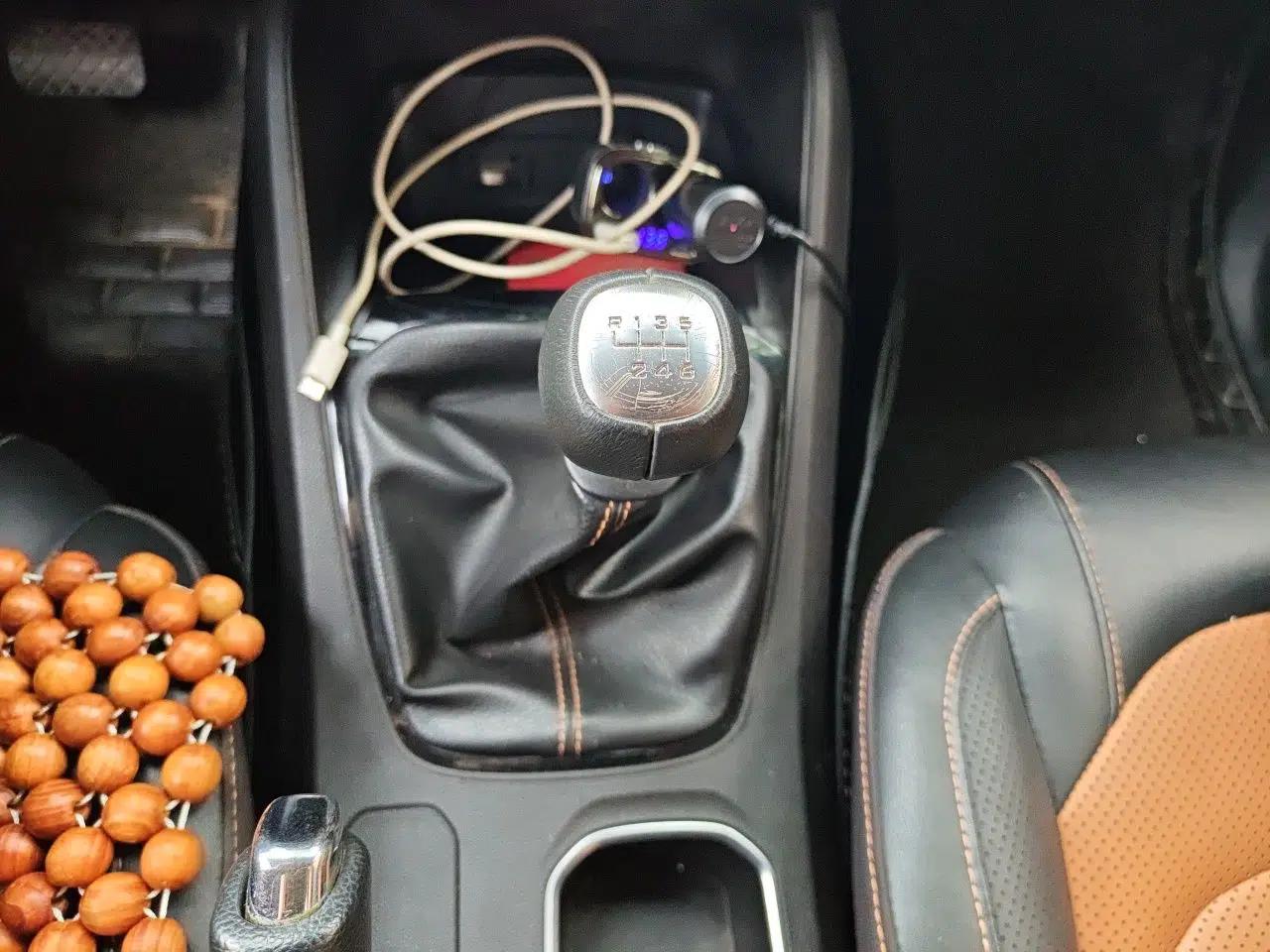 Wuling Hongguang S3 2018 1.5L Manual Luxury Model China V Standard — миниатюра 15