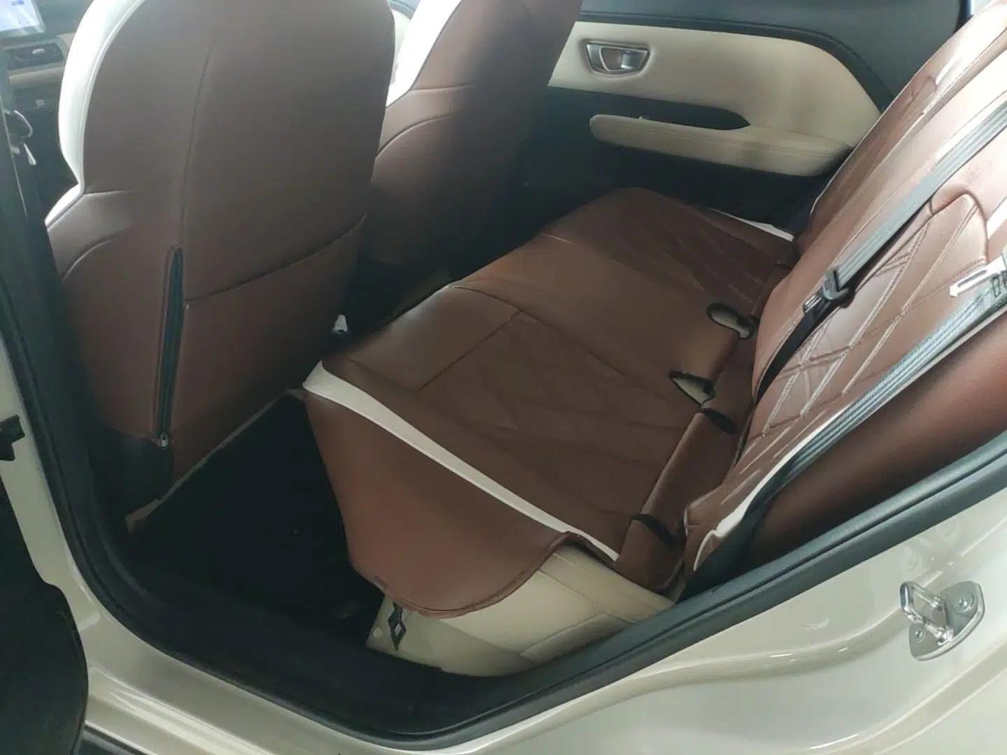Wuling Bingo PLUS 2024 330 km Range Five-Seater Version — миниатюра 20