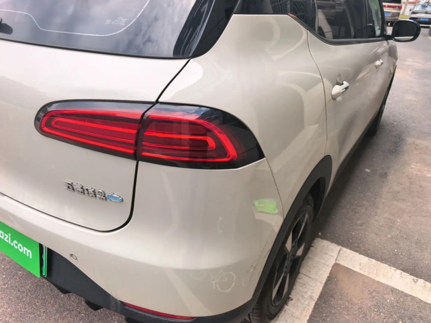 Wuling Bingo PLUS 2024 330 km Range Five-Seater Version — миниатюра 7