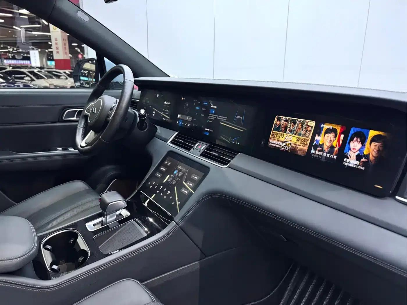 Li Auto ONE 2020 Extended Range 6-Seater — миниатюра 17
