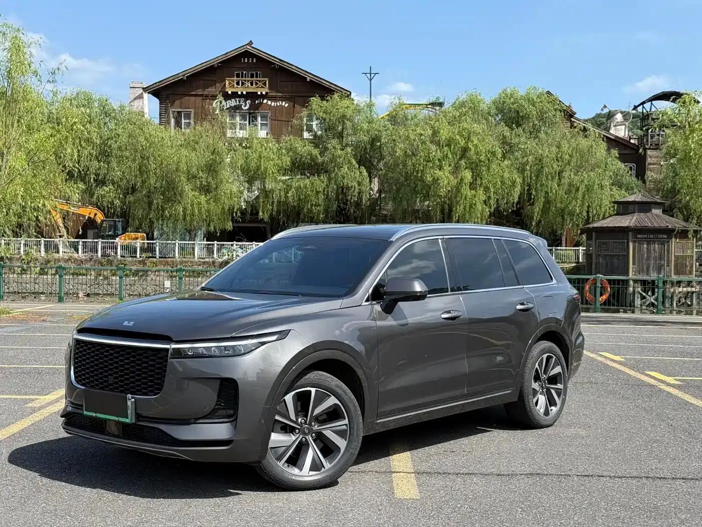 Li Auto ONE 2021 Extended Range 6-Seater — миниатюра 1